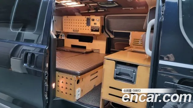 Hyundai Starex 2019 — фото 11