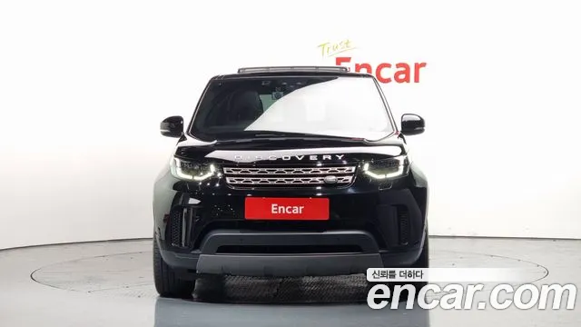 Land Rover Discovery 2019 — фото 3