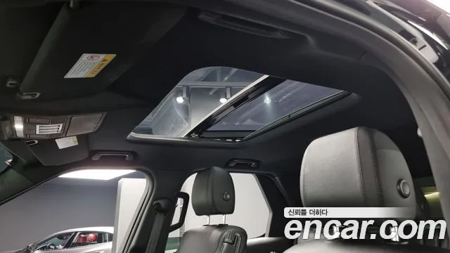 Land Rover Discovery 2019 — фото 16