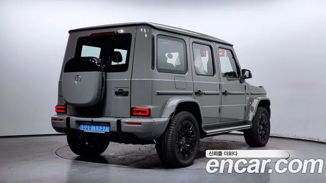 Mercedes-Benz G-Class 2025 — фото 2