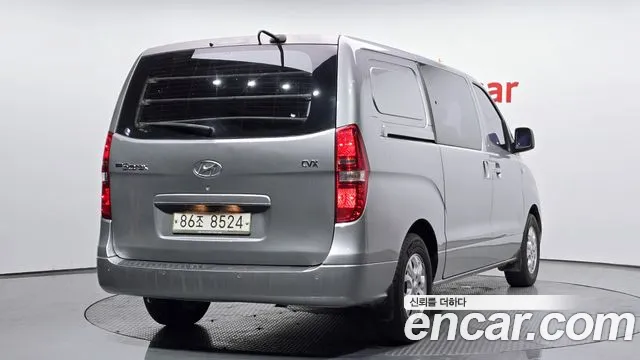 Hyundai Starex 2015 — фото 2