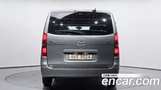 Hyundai Starex 2015 — фото 4