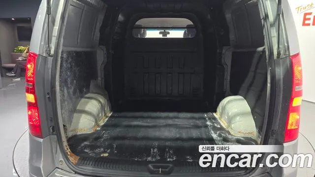 Hyundai Starex 2015 — фото 20