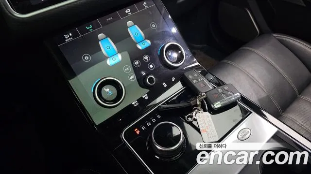 Land Rover Range Rover Velar 2019 — фото 9