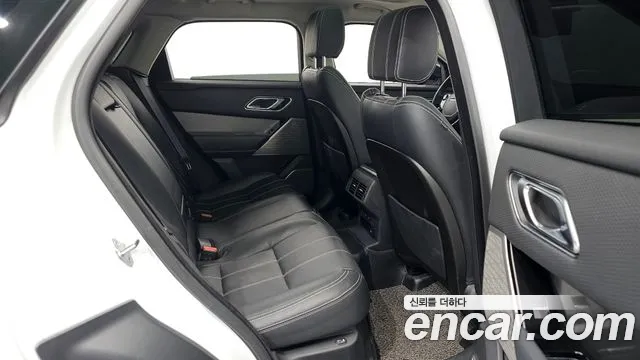 Land Rover Range Rover Velar 2019 — фото 12