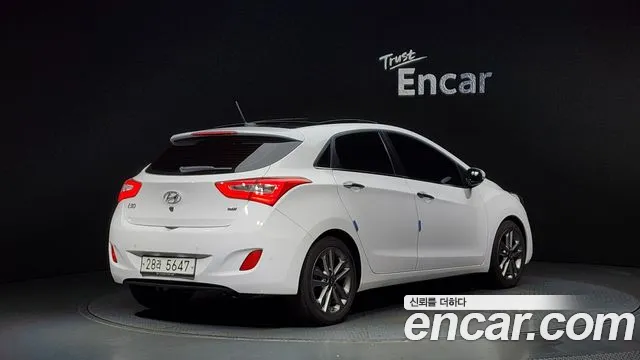 Hyundai i30 2016 — фото 2