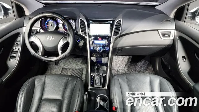 Hyundai i30 2016 — фото 7