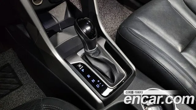 Hyundai i30 2016 — фото 9
