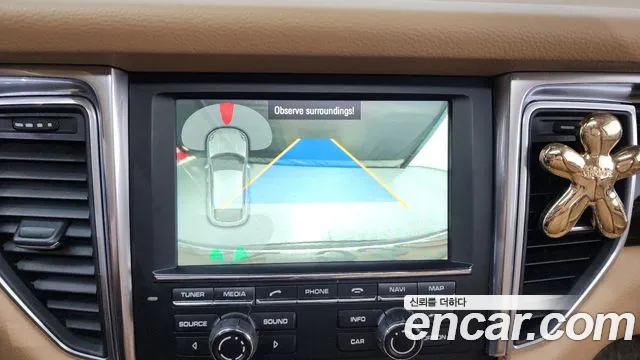 Porsche Macan 2015 — фото 15