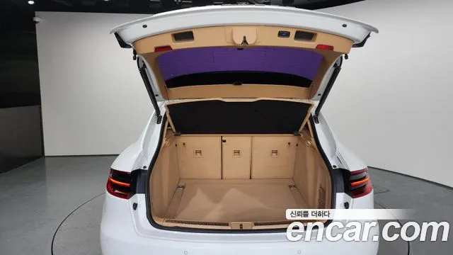Porsche Macan 2015 — фото 20