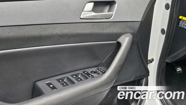 Hyundai Sonata 2018 — фото 14