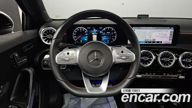 Mercedes-Benz A-Class 2021 — фото 16