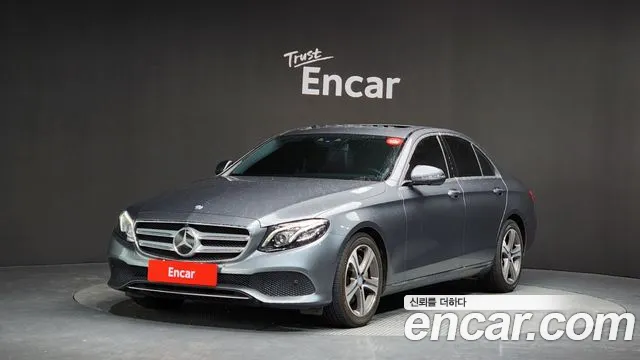 Mercedes-Benz E-Class 2017 — фото 1