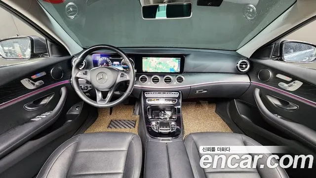 Mercedes-Benz E-Class 2017 — фото 7