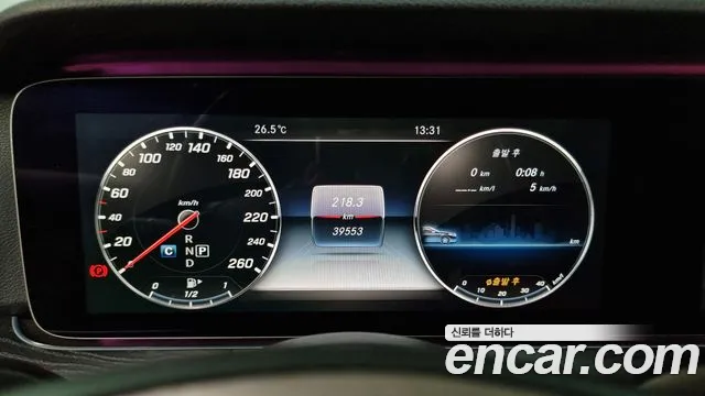 Mercedes-Benz E-Class 2017 — фото 8