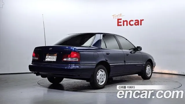 Hyundai Elantra 1994 — фото 2