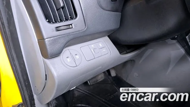 Hyundai Starex 2015 — фото 14