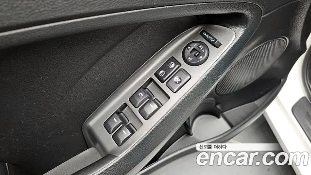 Kia K3 2015 — фото 19
