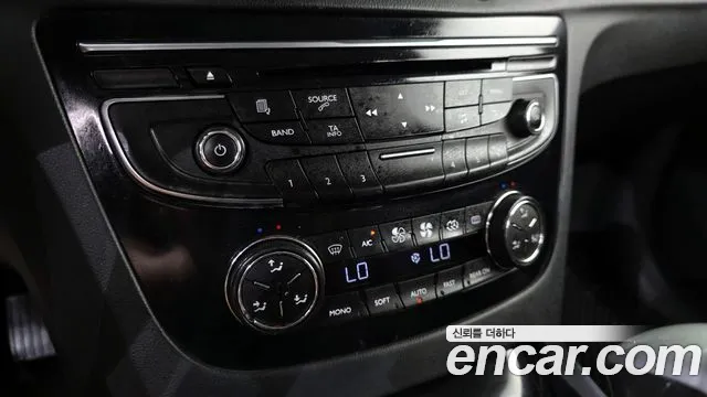 Peugeot 508 2014 — фото 14