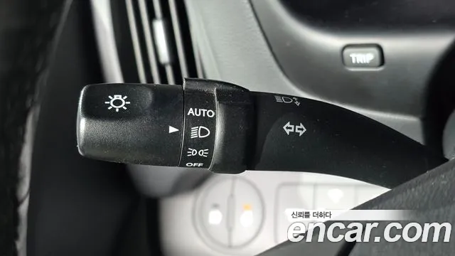 Hyundai Starex 2019 — фото 17