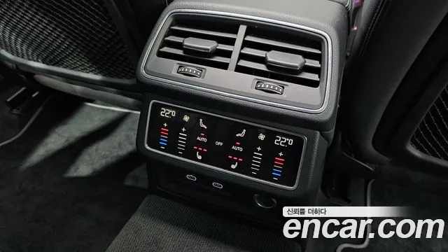 Audi A7 2021 — фото 19