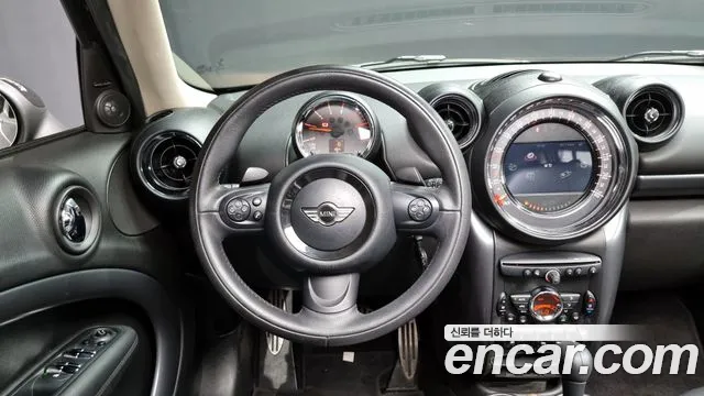 Mini Countryman 2015 — фото 13