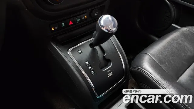 Jeep Compass 2013 — фото 9