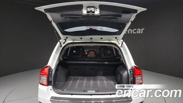 Jeep Compass 2013 — фото 20
