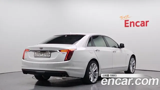 Cadillac CT6 2019 — фото 2
