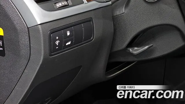 Hyundai Genesis 2015 — фото 15