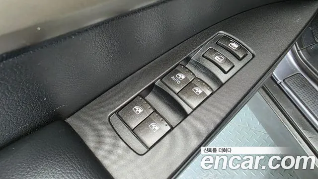 KG_Mobility_Ssangyong KORANDO 2018 — фото 12