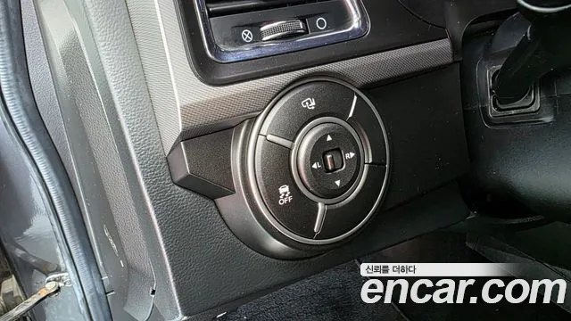KG_Mobility_Ssangyong KORANDO 2018 — фото 13