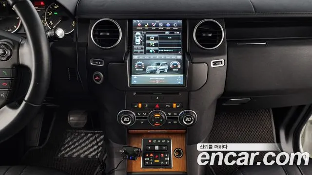 Land Rover Discovery 2012 — фото 14
