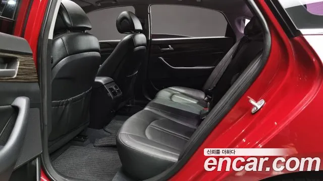 Hyundai Sonata 2015 — фото 12