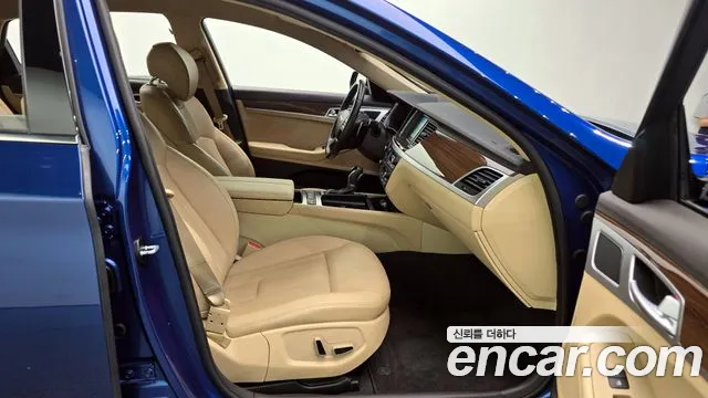 Hyundai Genesis 2016 — фото 10
