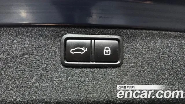 Hyundai Genesis 2016 — фото 20
