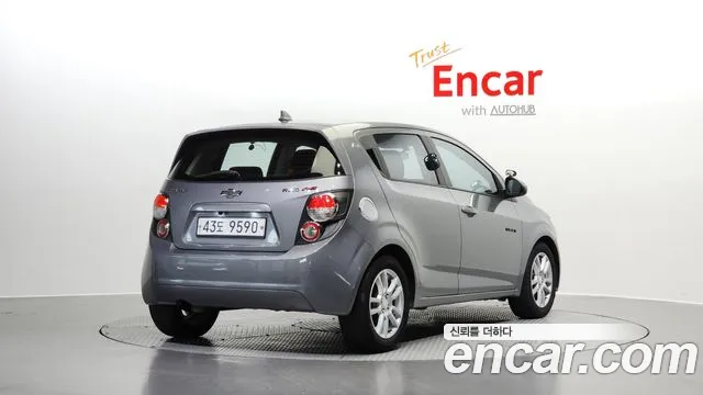 ChevroletGMDaewoo Aveo 2012 — фото 2