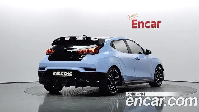 Hyundai Veloster 2019 — фото 2