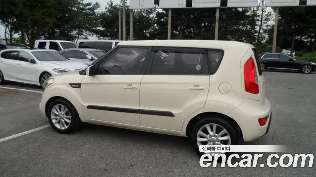 Kia Soul 2012 — фото 1