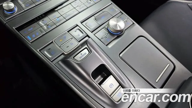 Hyundai Nexo 2022 — фото 9