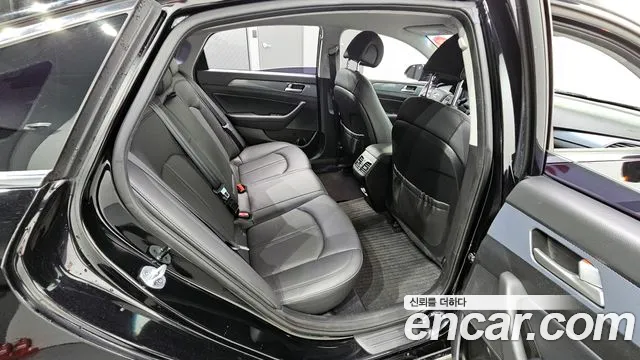 Hyundai Sonata 2016 — фото 12