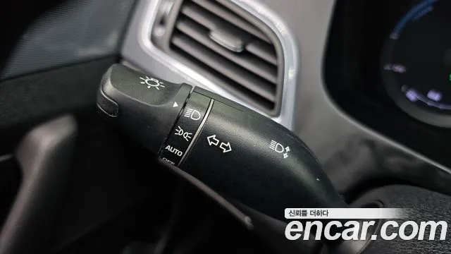 Hyundai Sonata 2016 — фото 17