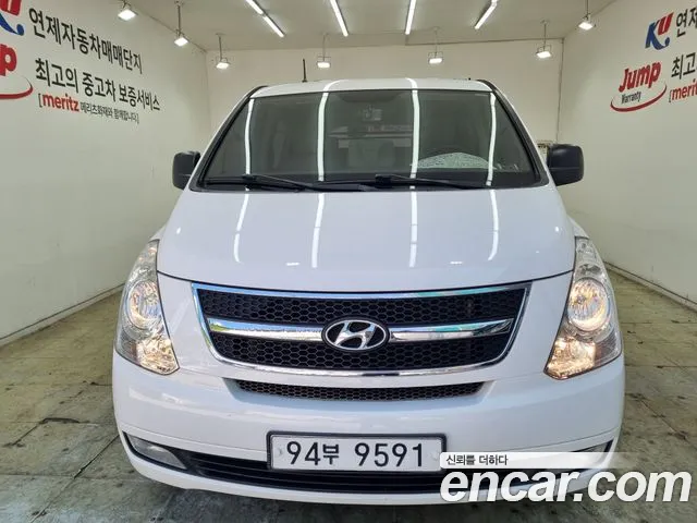 Hyundai Starex 2016 — фото 2