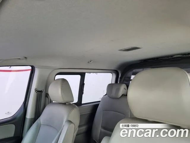 Hyundai Starex 2016 — фото 19