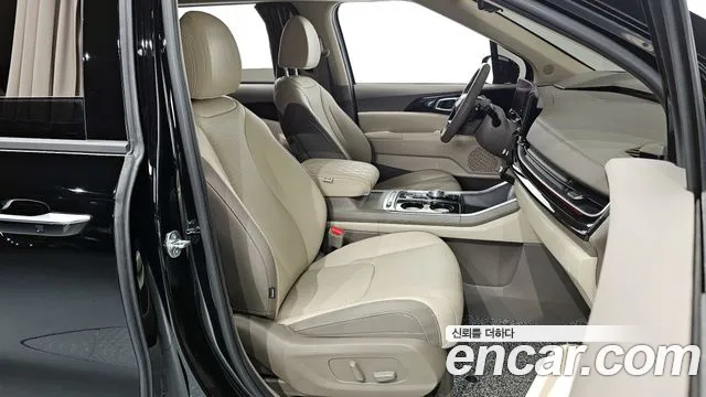 Kia Canival 2025 — фото 10