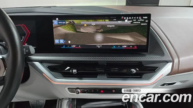 BMW XM 2023 — фото 14