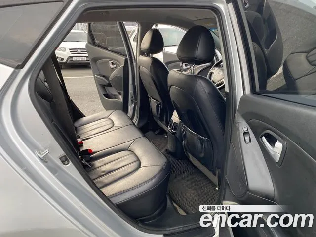 Hyundai Tucson 2014 — фото 16
