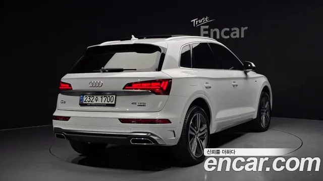 Audi Q5 2023 — фото 2