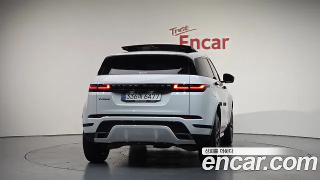 Land Rover Range Rover Evoque 2024 — фото 3