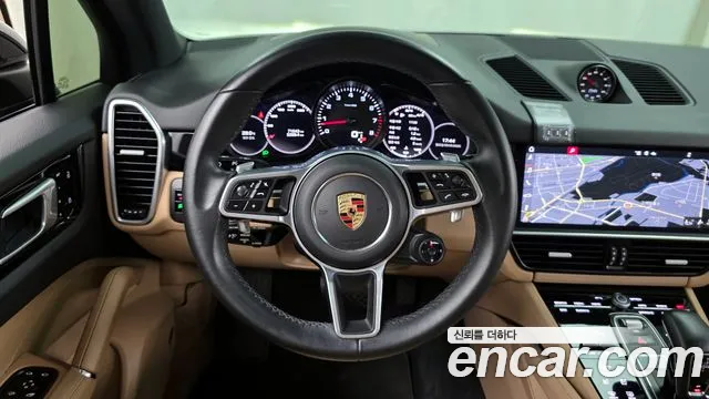 Porsche Cayenne 2020 — фото 13